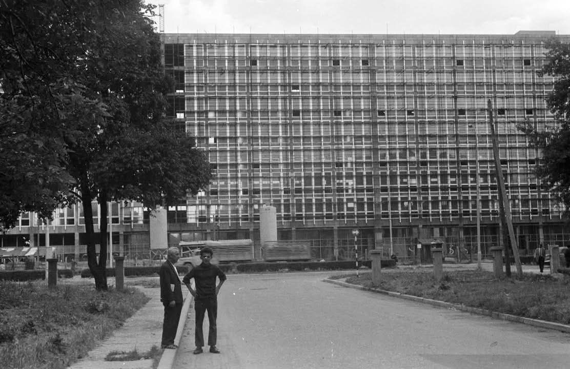 Zgrada Suda u izgradnji 1972. godine, Proleterskih brigada (danas Grada Vukovara)